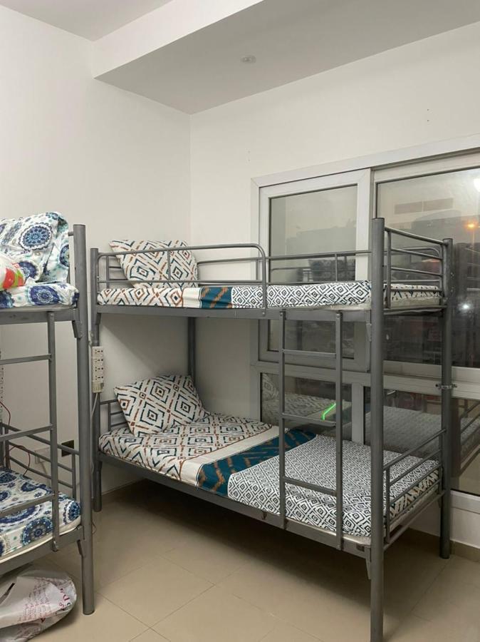 Brand New Boys Hostel 5 Min Walk From Burjuman Metro Station Exit-4 With All Brand New Furnishings & Free Facilities ドバイ エクステリア 写真